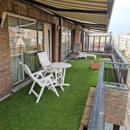 Appartement Penthouse Met Ruim Zonneterras